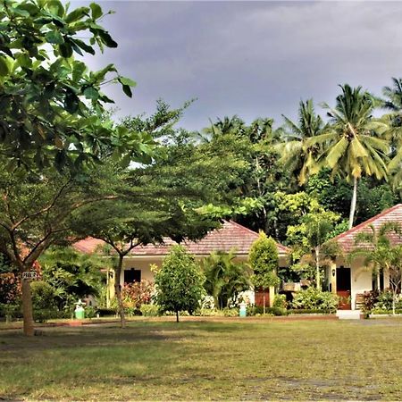 D'Batur Hotel Senggigi Εξωτερικό φωτογραφία
