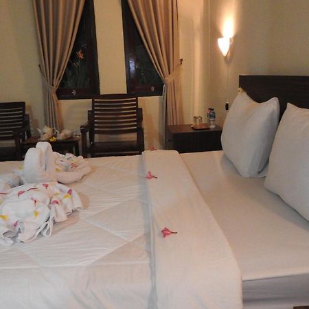D'Batur Hotel Senggigi Δωμάτιο φωτογραφία
