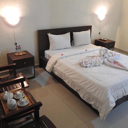 D'Batur Hotel Senggigi Δωμάτιο φωτογραφία