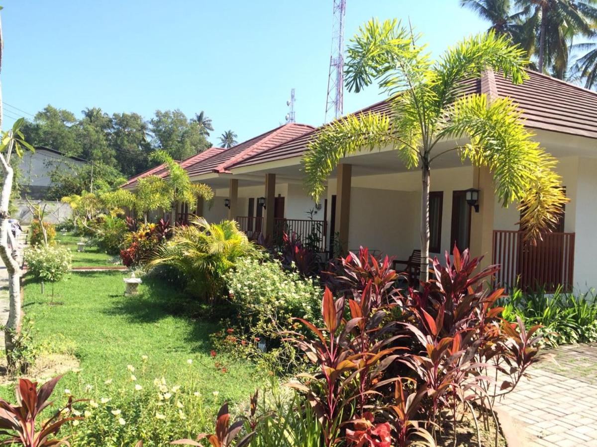 D'Batur Hotel Senggigi Εξωτερικό φωτογραφία