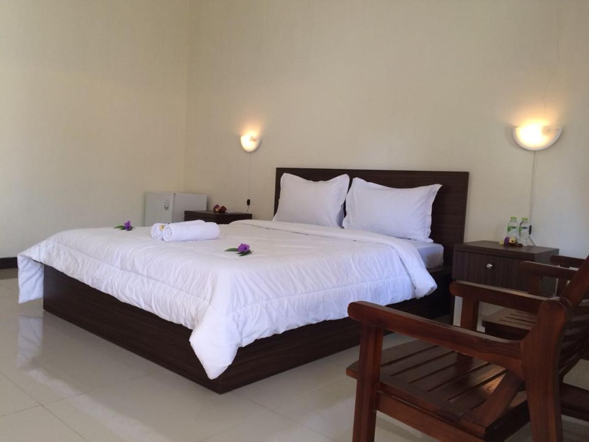 D'Batur Hotel Senggigi Εξωτερικό φωτογραφία