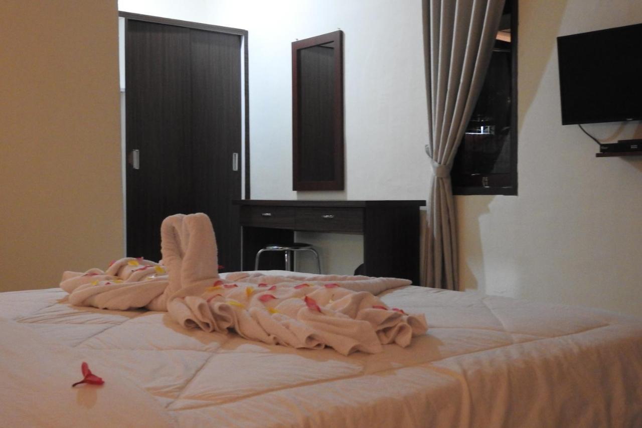 D'Batur Hotel Senggigi Εξωτερικό φωτογραφία