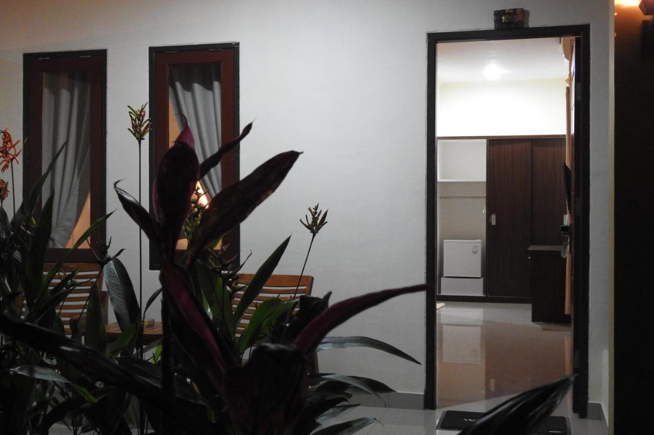 D'Batur Hotel Senggigi Εξωτερικό φωτογραφία