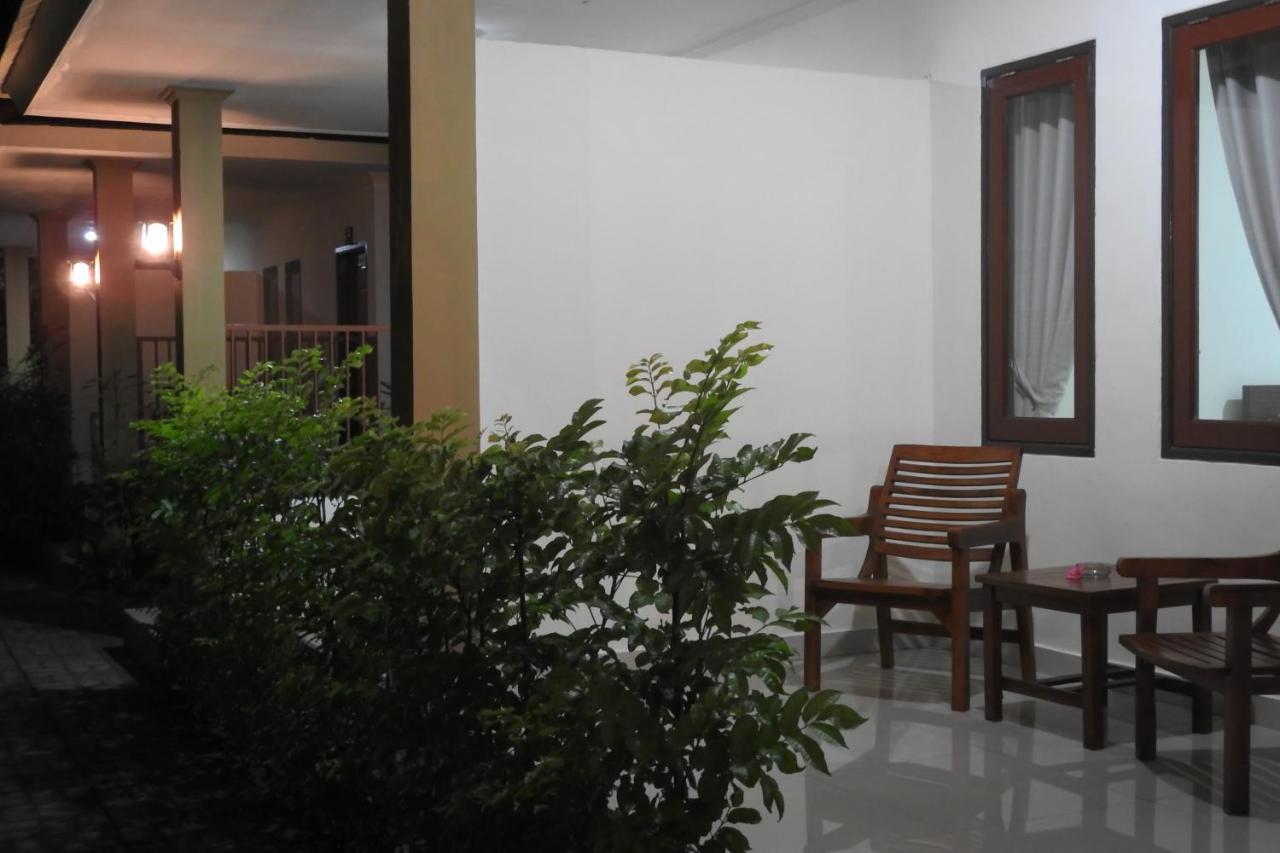 D'Batur Hotel Senggigi Εξωτερικό φωτογραφία