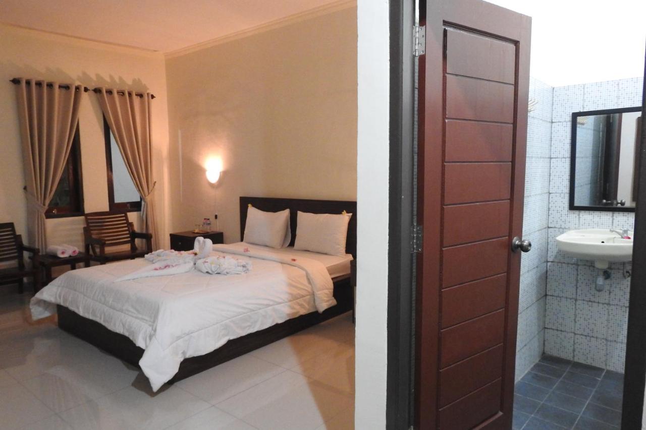 D'Batur Hotel Senggigi Εξωτερικό φωτογραφία