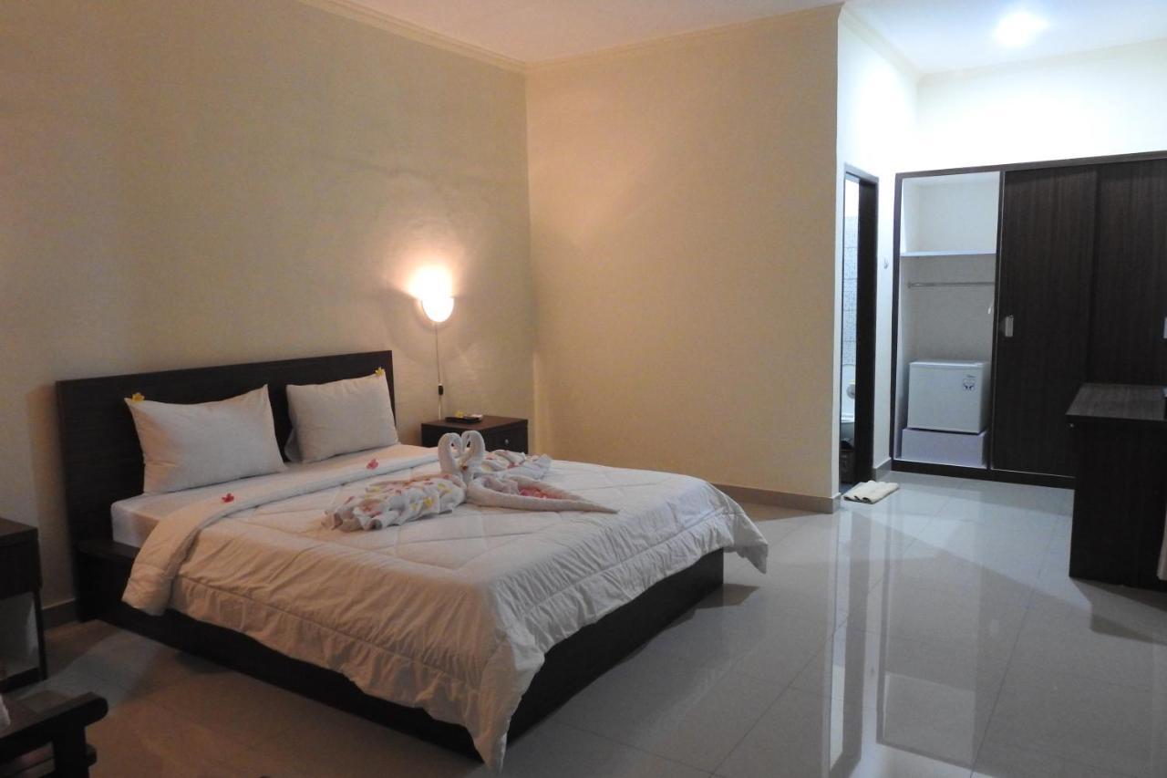 D'Batur Hotel Senggigi Εξωτερικό φωτογραφία