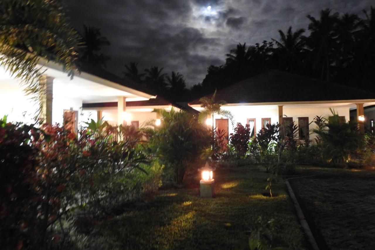 D'Batur Hotel Senggigi Εξωτερικό φωτογραφία